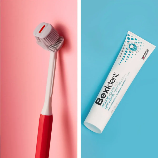 Bexident Balene Escova Dentes Média
