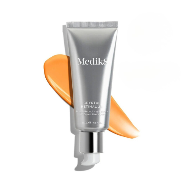 Suero de noche Medik8 Crystal Retinal con vitamina A antienvejecimiento 30 ml