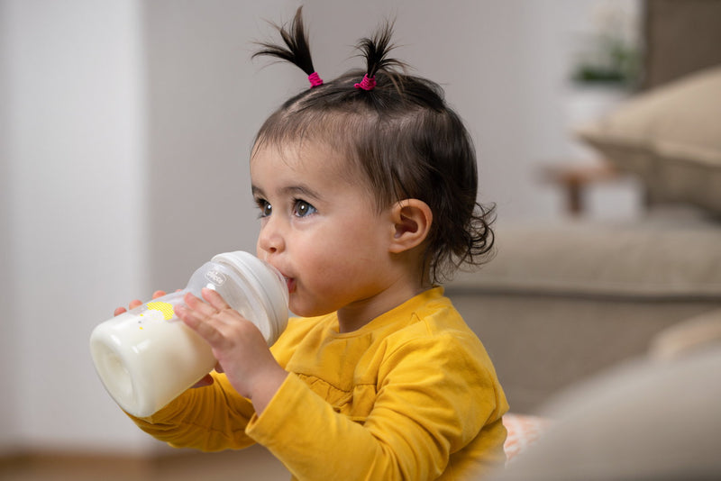 Chicco Biberão Anticólicas Natural Feeling 6M+ 330ml Fluxo Rápido