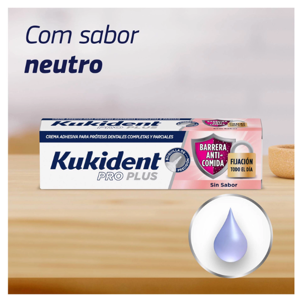 Kukident Pro Plus Sem Sabor Barreira Anti-Comida Creme Fixador Próteses Dentárias
