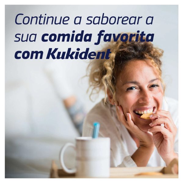 Kukident Pro Plus Sem Sabor Barreira Anti-Comida Creme Fixador Próteses Dentárias