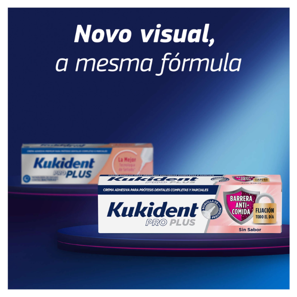 Kukident Pro Plus Sem Sabor Barreira Anti-Comida Creme Fixador Próteses Dentárias