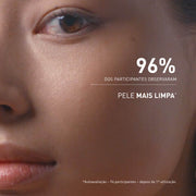 filorga skin prep gel limpeza imagem com meia cara de uma senhora e texto que diz: 96% dos participantes observaram pele mais limpa.
